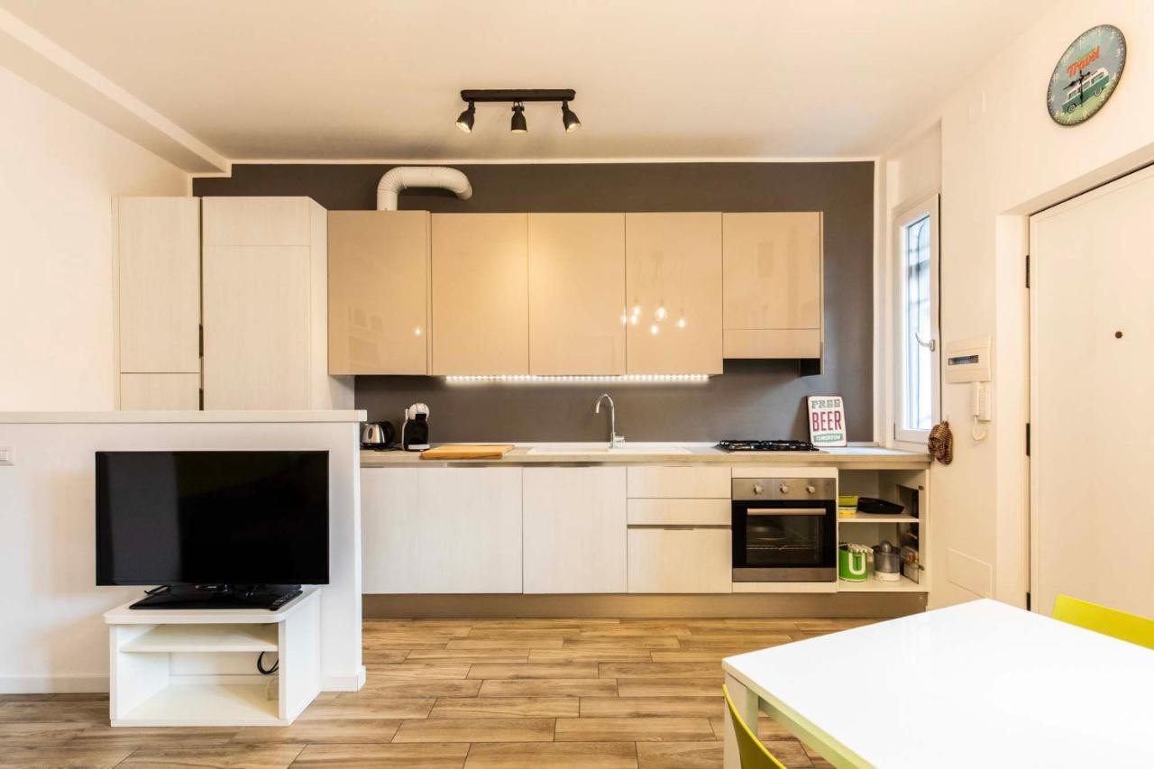 Bellarmino 21 Apartment Milan Exterior photo